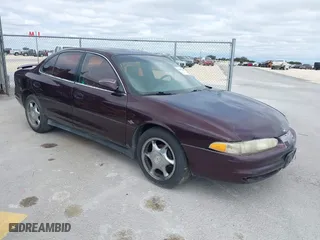 2002 Oldsmobile Intrigue GL with VIN 1G3WS52H52F283810, listed as a IAAI auction lot 41585482 with 118,623 mi miles. Bid and sale history available at carsss.com. Image 1.