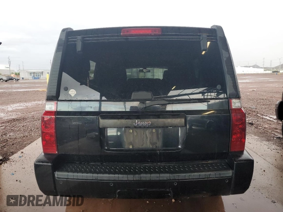 2008 Jeep Commander Sport with VIN 1J8HH48K88C183076, listed as a Copart auction lot 56365665 with 213,270 mi miles and Salvage title. Bid and sale history available at DreamBid. Image 6.