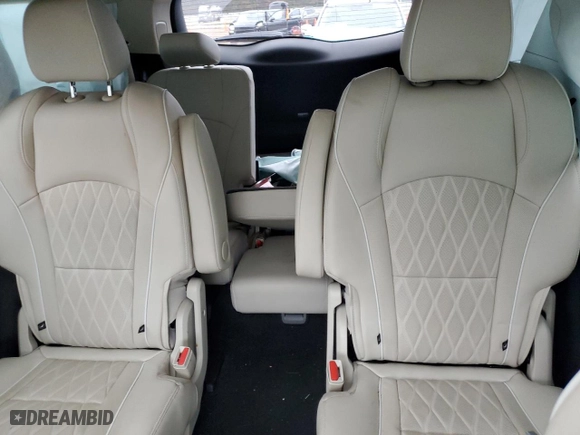 2024 Buick Enclave Avenir with VIN 5GAERDKW7RJ107818, listed as a Copart auction lot 86305344 with 25,173 mi miles and Salvage Title. Bid and sale history available at carsss.com. Image 10.