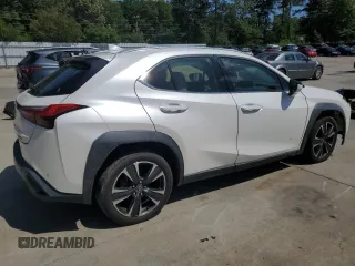 2019 Lexus UX 200 with VIN JTHY3JBH4K2014900, listed as a Copart auction lot 57778535 with 110,954 mi miles and Salvage title. Bid and sale history available at DreamBid. Image 3.