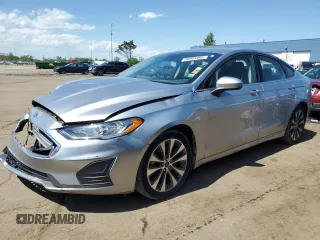 2020 Ford Fusion SE z VIN 3FA6P0T93LR179435, wystawiony jako Copart lot #56985465 z przebiegiem 43 188 mil mil oraz Szkoda całkowita • Salvage title. Historia ofert i sprzedaży dostępna na DreamBid. Obrazek 1.