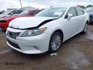 2015 Lexus ES 330 with VIN JTHBK1GG7F2151571, listed as a IAAI auction lot 42530104 with 107,950 mi miles and . Bid and sale history available at DreamBid. Image 17.