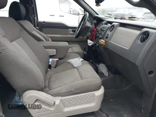2010 Ford F-150 XL z VIN 1FTEX1CW4AFC14348, wystawiony jako IAAI lot #42381042 z przebiegiem Nie podano mil oraz . Historia ofert i sprzedaży dostępna na DreamBid. Obrazek 5.