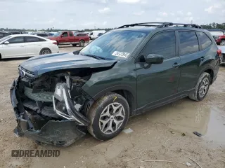 2022 Subaru Forester Premium with VIN JF2SKAEC0NH476996, listed as a Copart auction lot 54122945 with 43,108 mi miles and Salvage title. Bid and sale history available at DreamBid. Image 1.