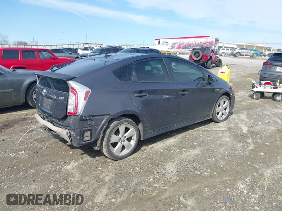 2013 Toyota Prius One with VIN JTDKN3DU2D5617160, listed as a IAAI auction lot 41582656 with 284,205 mi miles and . Bid and sale history available at DreamBid. Image 4.