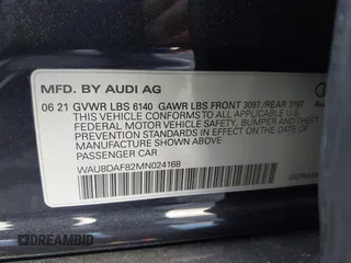 2021 Audi A8 with VIN WAU8DAF82MN024168, listed as a IAAI auction lot 41135584 with 15,946 mi miles. Bid and sale history available at carsss.com. Image 9.