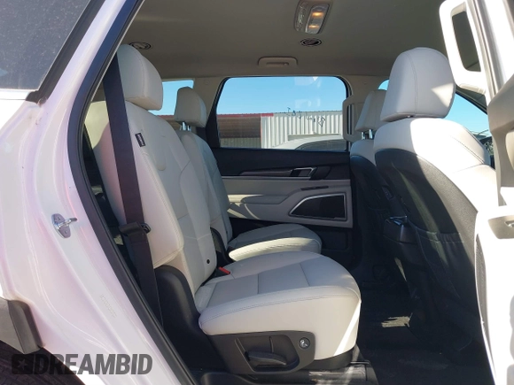 2023 Kia Telluride S with VIN 5XYP6DGC0PG402531, listed as a IAAI auction lot 41377916 with 32,717 mi miles and . Bid and sale history available at DreamBid. Image 8.