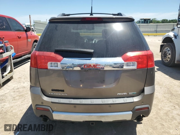 2012 GMC Terrain SLT-2 z VIN 2GKFLXE55C6106765, wystawiony jako Copart lot #55992625 z przebiegiem 125 374 mil mil oraz Szkoda całkowita • Salvage title. Historia ofert i sprzedaży dostępna na DreamBid. Obrazek 6.