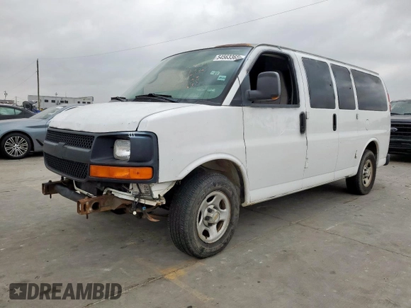 2005 Chevrolet Express Cargo with VIN 1GCFG15T451189011, listed as a Copart auction lot 54563365 with 298,232 mi miles and Salvage Title. Bid and sale history available at DreamBid. Image 1.