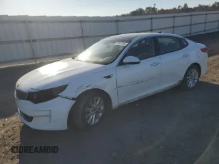 2017 Kia Optima EX z VIN 5XXGU4L32HG159094, wystawiony jako Copart lot #45843245 z przebiegiem 193 843 mil mil oraz Szkoda całkowita • Salvage title. Historia ofert i sprzedaży dostępna na DreamBid. Obrazek 1.