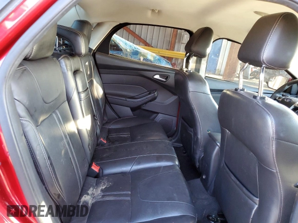 2012 Ford Focus SE z VIN 1FAHP3F29CL329376, wystawiony jako Copart lot #54386965 z przebiegiem 139 317 mil mil oraz Nie do naprawy • Non repairable. Historia ofert i sprzedaży dostępna na DreamBid. Obrazek 11.