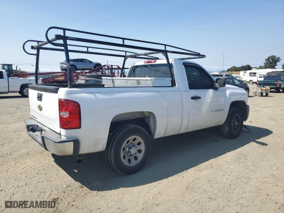 2007 Chevrolet Silverado 1500 Classic Work Truck with VIN 1GCEC14X87Z605271, listed as a Copart auction lot 68501414 with 136,571 mi miles and Salvage Title. Bid and sale history available at carsss.com. Image 3.