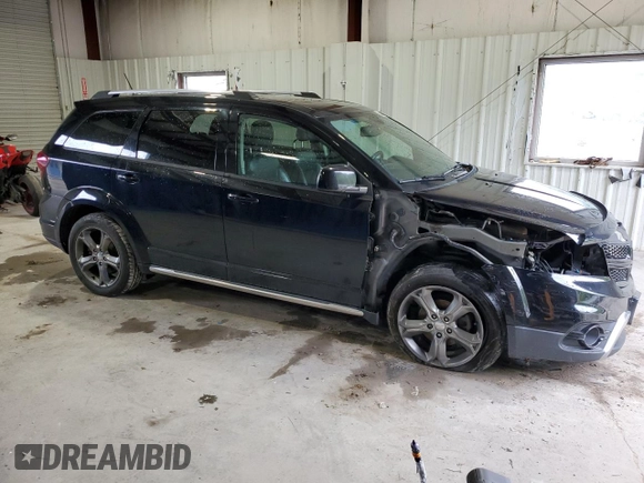 2016 Dodge Journey Crossroad Plus with VIN 3C4PDDGG8GT142686, listed as a Copart auction lot 59026625 with 104,162 mi miles and Salvage title. Bid and sale history available at DreamBid. Image 4.