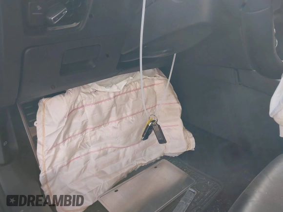 2020 Volkswagen Arteon с VIN WVWDR7AN5LE014820, выставлен на аукционе IAAI как лот 41822180 с пробегом Не указан миль и . История ставок и продаж доступна на DreamBid. Изображение 11.