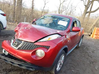 2013 Nissan Juke NISMO with VIN JN8AF5MVXDT211690, listed as a IAAI auction lot 41195796 with 125,415 mi miles. Bid and sale history available at carsss.com. Image 2.