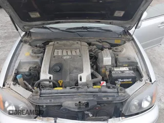 2002 Hyundai XG350 L with VIN KMHFU45EX2A228865, listed as a IAAI auction lot 41421493 with 97,138 mi miles. Bid and sale history available at carsss.com. Image 10.