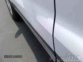 2017 Ford Explorer XLT с VIN 1FM5K8D83HGD73353, выставлен на аукционе IAAI как лот 42656073 с пробегом 119 689 миль миль и . История ставок и продаж доступна на DreamBid. Изображение 5.