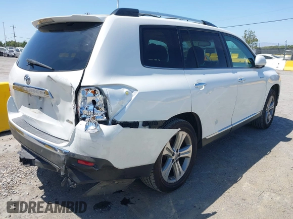 2011 Toyota Highlander Limited with VIN 5TDDK3EH5BS063462, listed as a IAAI auction lot 42359386 with 129,809 mi miles and . Bid and sale history available at DreamBid. Image 4.