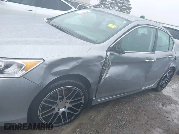 2016 Honda Accord Sport with VIN 1HGCR2F54GA158963, listed as a IAAI auction lot 41408990 with 194,102 mi miles and . Bid and sale history available at DreamBid. Image 6.