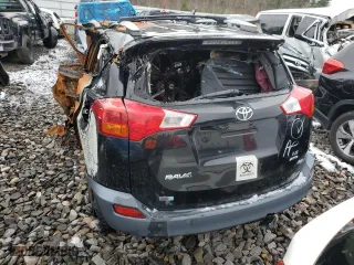 2013 Toyota RAV4 LE with VIN 2T3BFREV6DW021453, listed as a Copart auction lot 85927574 with 0 mi miles and Non Repairable. Bid and sale history available at carsss.com. Image 6.