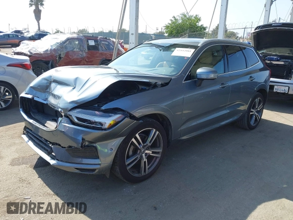 2018 Volvo XC60 Momentum с VIN LYV102RK3JB106290, выставлен на аукционе IAAI как лот 42442081 с пробегом 53 142 миль миль и . История ставок и продаж доступна на DreamBid. Изображение 2.