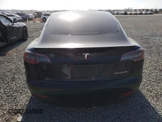 2023 Tesla Model 3 Performance z VIN 5YJ3E1EC9PF414218, wystawiony jako Copart lot #53105285 z przebiegiem 60 745 mil mil oraz Szkoda całkowita • Salvage title. Historia ofert i sprzedaży dostępna na DreamBid. Obrazek 6.