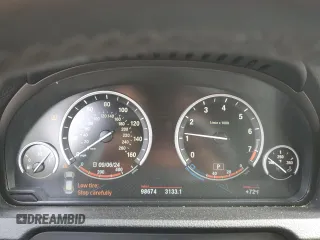 2013 BMW 5 Series GT 535i xDrive with VIN WBASP2C51DC339651, listed as a Copart auction lot 70028724 with 98,674 mi miles and Salvage Title. Bid and sale history available at carsss.com. Image 9.