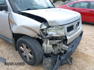 2010 Honda Element EX z VIN 5J6YH1H7XAL003727, wystawiony jako IAAI lot #42192550 z przebiegiem 178 024 mil mil oraz . Historia ofert i sprzedaży dostępna na DreamBid. Obrazek 6.