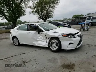 2018 Lexus ES with VIN 58ABK1GG9JU108336, listed as a Copart auction lot 48292635 with 68,190 mi miles and Salvage Title. Bid and sale history available at carsss.com. Image 10.