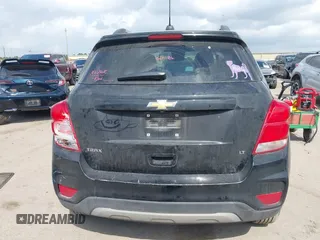2020 Chevrolet Trax LT z VIN 3GNCJLSB1LL293934, wystawiony jako IAAI lot #42041044 z przebiegiem 142 394 mil mil oraz . Historia ofert i sprzedaży dostępna na DreamBid. Obrazek 17.