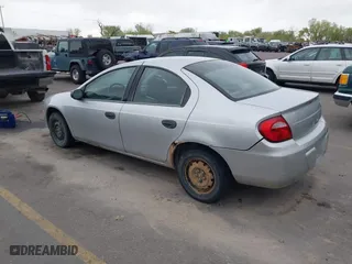 2005 Dodge Neon SE with VIN 1B3ES26C75D235588, listed as a IAAI auction lot 42094426 with 170,308 mi miles. Bid and sale history available at carsss.com. Image 3.