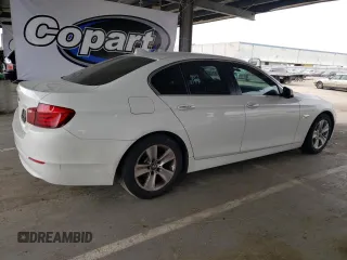 2013 BMW 5 Series 528i with VIN WBAXG5C5XDDY33573, listed as a Copart auction lot 54733925 with 161,265 mi miles and Clean Title. Bid and sale history available at DreamBid. Image 3.