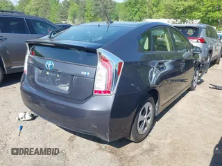 2015 Toyota Prius Four with VIN JTDKN3DU0F0435747, listed as a IAAI auction lot 42063503 with 85,932 mi miles. Bid and sale history available at carsss.com. Image 4.