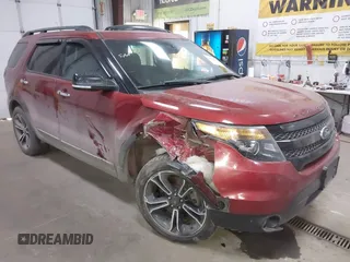 2014 Ford Explorer Sport z VIN 1FM5K8GT0EGA49286, wystawiony jako IAAI lot #41733617 z przebiegiem 244 097 mil mil oraz . Historia ofert i sprzedaży dostępna na DreamBid. Obrazek 1.