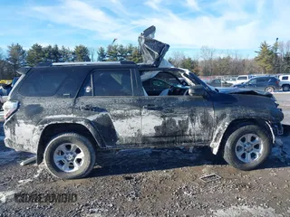 2023 Toyota 4Runner SR5 с VIN JTEMU5JR3P6126498, выставлен на аукционе IAAI как лот 41440951 с пробегом 37 856 миль миль и . История ставок и продаж доступна на DreamBid. Изображение 13.