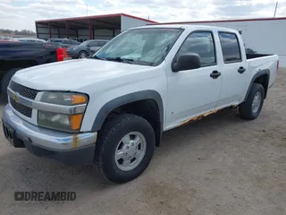2007 Chevrolet Colorado LT w/1LT with VIN 1GCDT13E578217965, listed as a IAAI auction lot 42039892 with 155,941 mi miles. Bid and sale history available at carsss.com. Image 2.
