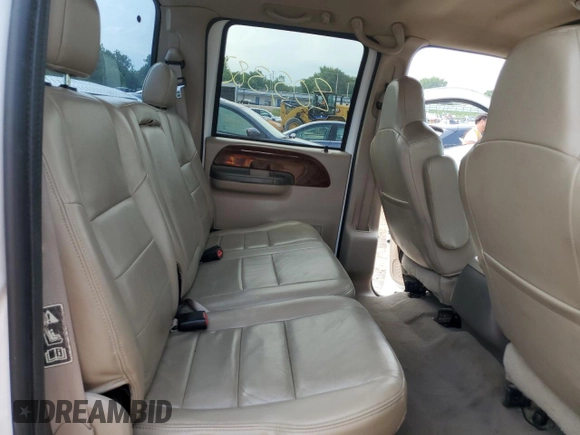 2004 Ford Super Duty F-250 XL with VIN 1FTNW21P14EA23582, listed as a Copart auction lot 62658954 with 205,382 mi miles and Salvage Title. Bid and sale history available at carsss.com. Image 10.