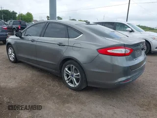 2014 Ford Fusion SE with VIN 1FA6P0H78E5373472, listed as a IAAI auction lot 42100823 with 186,173 mi miles and . Bid and sale history available at DreamBid. Image 3.