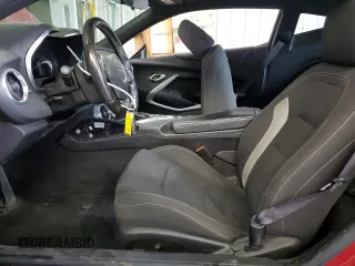 2016 Chevrolet Camaro 1LT z VIN 1G1FB1RS7G0123201, wystawiony jako Copart lot #55422965 z przebiegiem 92 919 mil mil oraz Szkoda całkowita • Salvage title. Historia ofert i sprzedaży dostępna na DreamBid. Obrazek 7.
