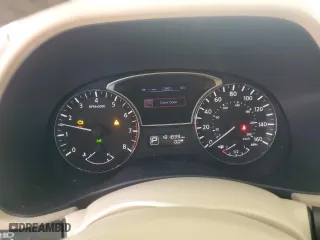 2013 Nissan Pathfinder SL with VIN 5N1AR2MM1DC602747, listed as a Copart auction lot 53860295 with 181,839 mi miles and Clean Title. Bid and sale history available at carsss.com. Image 9.