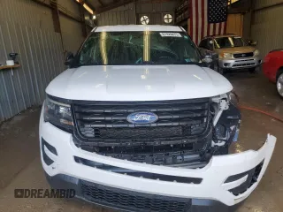 2017 Ford Police Interceptor Utility с VIN 1FM5K8AR6HGD13595, выставлен на аукционе Copart как лот 61928875 с пробегом Не указан миль и Списание • Salvage title. История ставок и продаж доступна на DreamBid. Изображение 5.