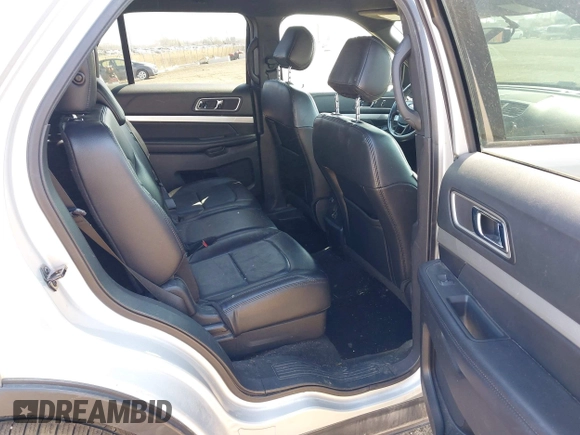 2017 Ford Explorer XLT with VIN 1FM5K8D85HGC53358, listed as a IAAI auction lot 42042665 with 97,807 mi miles and . Bid and sale history available at carsss.com. Image 8.