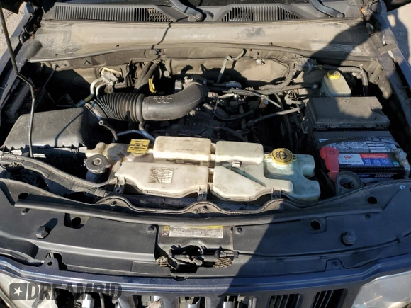 2008 Jeep Liberty Sport with VIN 1J8GN28K48W107880, listed as a Copart auction lot 47458215 with 225,444 mi miles and Salvage Title. Bid and sale history available at DreamBid. Image 12.