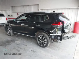 2019 Nissan Rogue SV with VIN 5N1AT2MTXKC809627, listed as a IAAI auction lot 40705533 with 28,463 mi miles and . Bid and sale history available at DreamBid. Image 3.