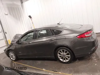 2018 Ford Fusion Energi SE with VIN 3FA6P0PU3JR203714, listed as a IAAI auction lot 41698507 with 168,609 mi miles. Bid and sale history available at carsss.com. Image 13.