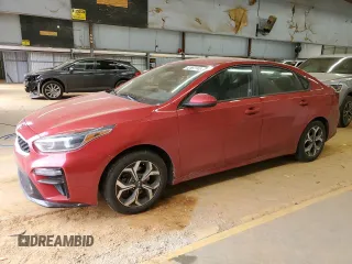 2021 Kia Forte LXS z VIN 3KPF24AD7ME346377, wystawiony jako Copart lot #42697745 z przebiegiem 116 177 mil mil oraz Szkoda całkowita • Salvage title. Historia ofert i sprzedaży dostępna na DreamBid. Obrazek 1.