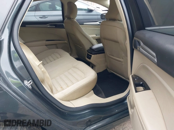 2015 Ford Fusion SE Hybrid with VIN 3FA6P0LU0FR242452, listed as a IAAI auction lot 41790218 with 163,741 mi miles. Bid and sale history available at carsss.com. Image 8.