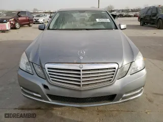 2012 Mercedes-Benz E-Class E 350 Luxury BlueTEC with VIN WDDHF2EB6CA530985, listed as a Copart auction lot 49443925 with 114,641 mi miles and Clean Title. Bid and sale history available at carsss.com. Image 5.
