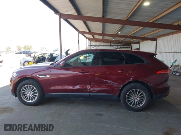 2017 Jaguar F-Pace 35t with VIN SADCS2BVXHA065444, listed as a IAAI auction lot 42441965 with 52,893 mi miles and . Bid and sale history available at DreamBid. Image 6.