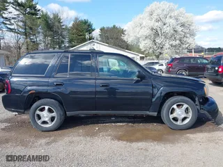 2008 Chevrolet TrailBlazer Fleet w/2FL with VIN 1GNDT13S282204723, listed as a IAAI auction lot 41986422 with 171,433 mi miles. Bid and sale history available at carsss.com. Image 14.